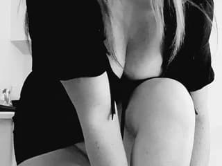WebCAM of Honeybum88