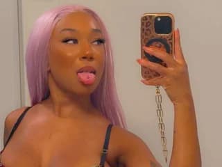 WebCAM of Luxe_doll