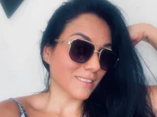 WebCAM of mia_sweetie